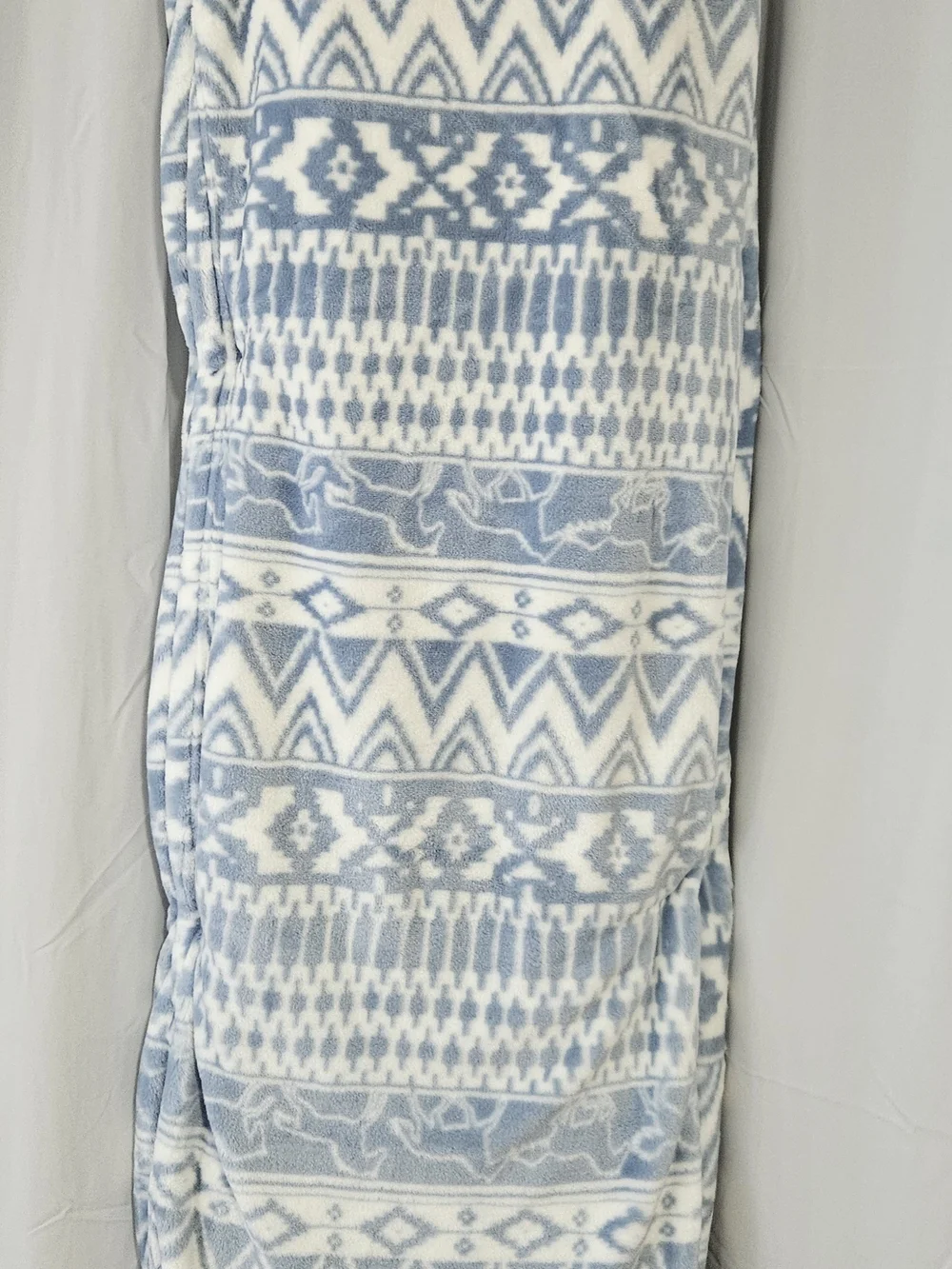 Wrangler King Size Ultra Plush Blanket – Blue & White Western Aztec | NWT